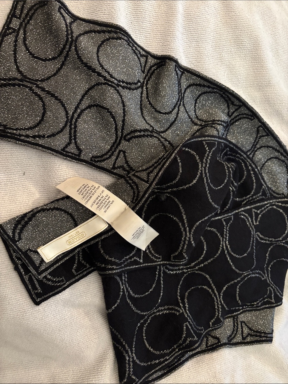 *free with purchase!* Coach Scarf